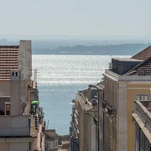 Myplacelisbon - Luxury Trindade Iii Apartment