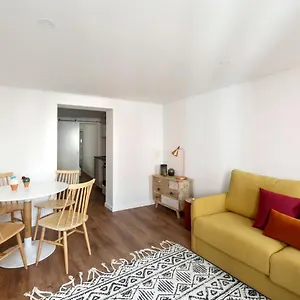 Principe Real Apartment
